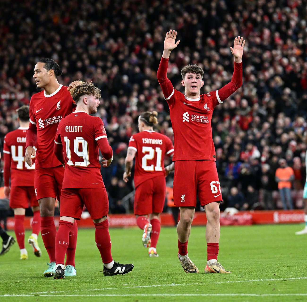 详细阅读:南宫28-包含足总杯赛程吃紧,利物浦冲刺阶段调整名单,震撼外界,身体对抗强度拉满的词条 南宫28-包含足总杯赛程吃紧,利物浦冲刺阶段调整名单,震撼外界,身体对抗强度拉满的词条