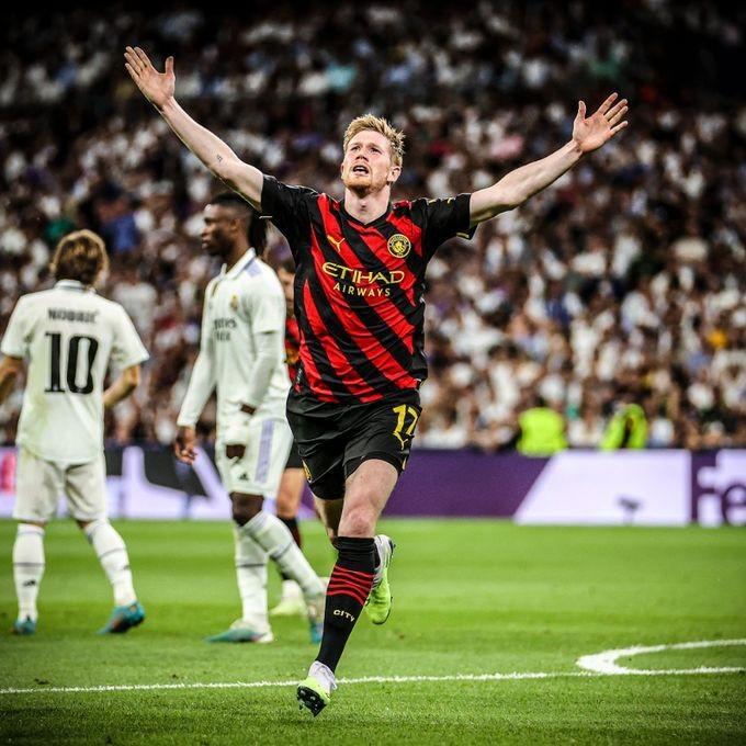 NG28-德布劳内回归赛场，大胜首场状态亮眼，西班牙队观众沸腾！的简单介绍